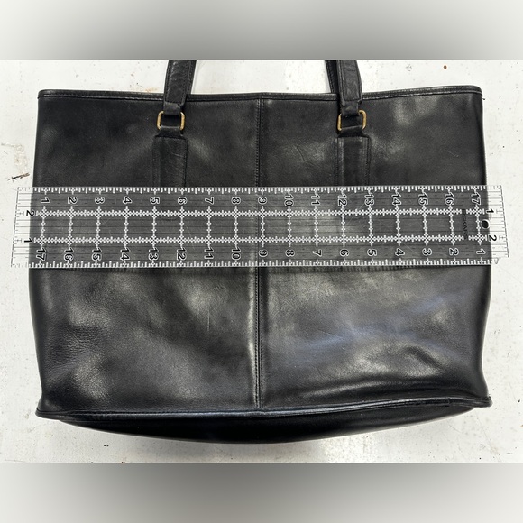 Coach Vintage Black Leather Tote Bag - Picture 7 of 8